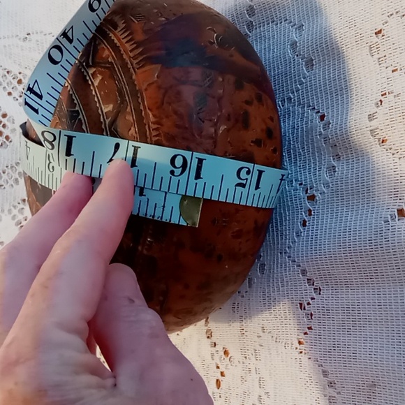 Vintage Hand Crafted/Carved Gourd Peruvian Folk Art Trinket Box Signed - Picture 13 of 15